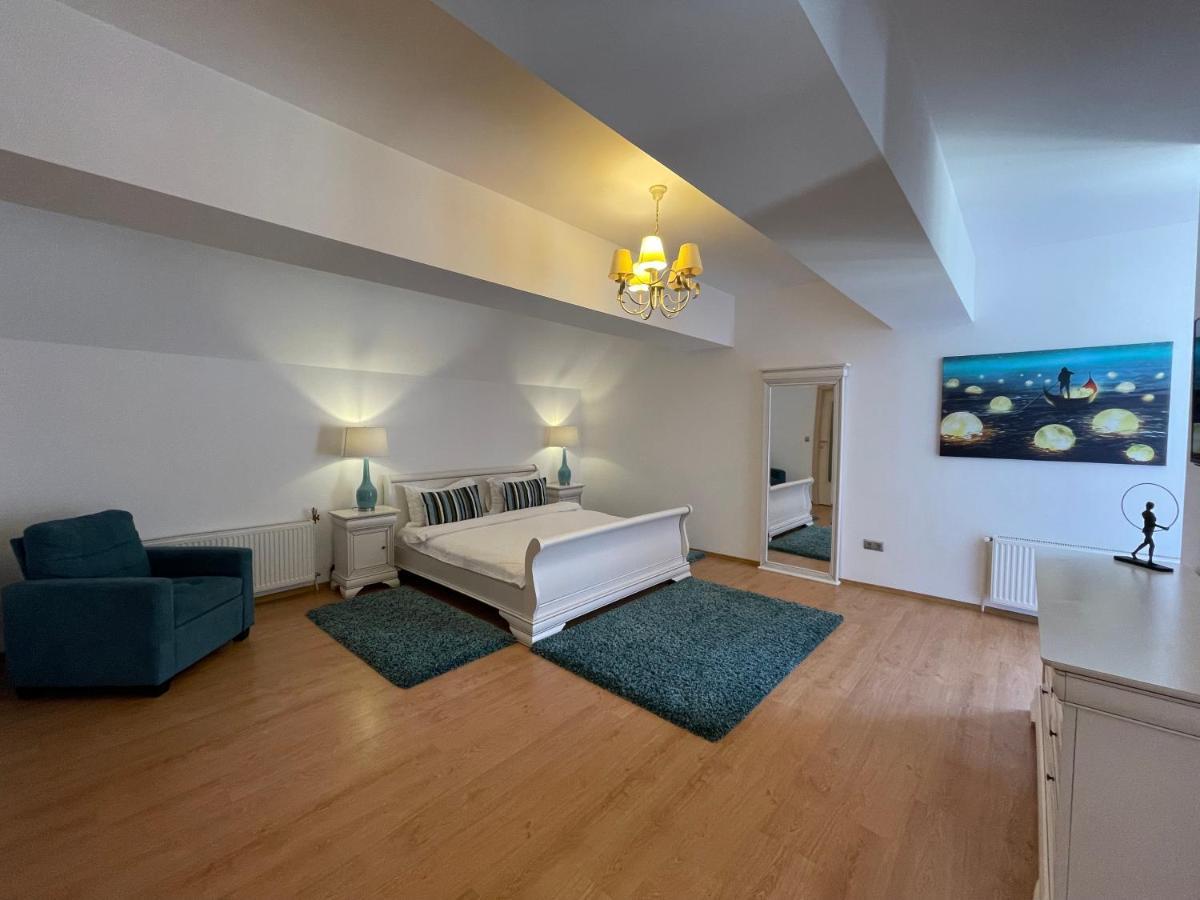 Kyra Luxury Penthouse Διαμέρισμα Σινάια Εξωτερικό φωτογραφία